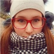 Salve mi chiamo Alessandra ho 32 anni e sono di Torino.
Ho fatto da 15 anni l insegnate di ripetizioni dalle elementari all universita tutte le materie e ho anche attestati per lingue inglese e francese